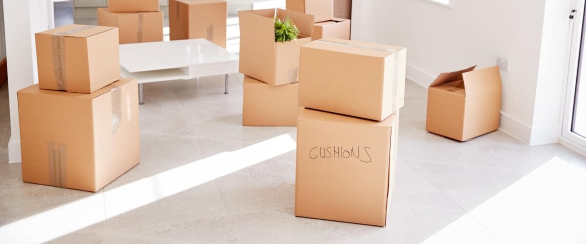 Addressing Concerns and Questions When Choosing a Long Distance Moving Company